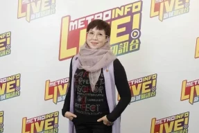 香港知名女星退圈多年罕见现身，妹妹患癌离世，在父亲临终前和解