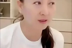 闫学晶事件发酵：疑似家族违规入学，还被扒出偷税漏税