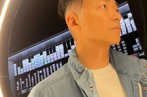 TVB离巢男星近况曝光！被质疑未老先衰，曾一度晕倒在拍摄现场