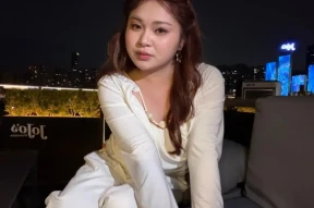 600万粉网红阿爆发哭照卖惨翻车，被网友怼到破防