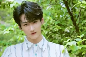 【2026.1.15】范BB本人美的不可芳物？春晚穿红色是规定？国籍从美国改回中国的明星们交一大笔税脱籍？陈星旭颜值是天然的？