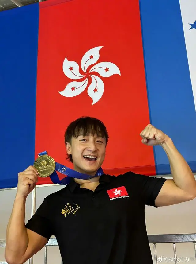 香港知名男星着急生二胎，认传统想要儿子，去年完成结婚生女计划  第6张