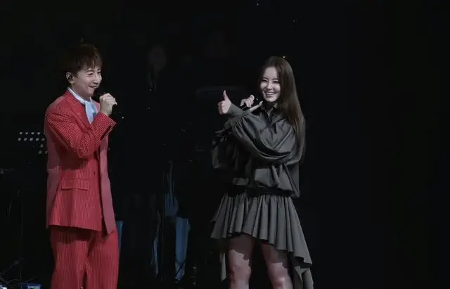 香港知名男星着急生二胎，认传统想要儿子，去年完成结婚生女计划  第9张