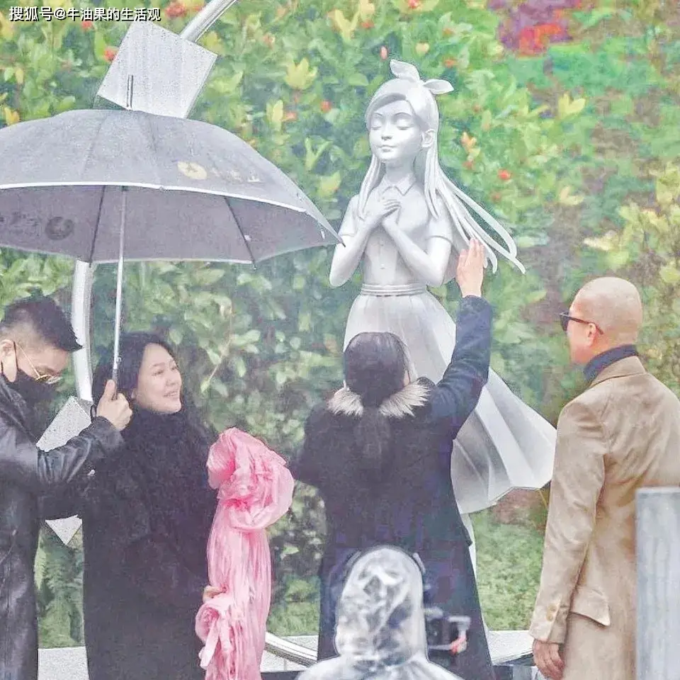 大S雕像为什么不像大S？  第5张