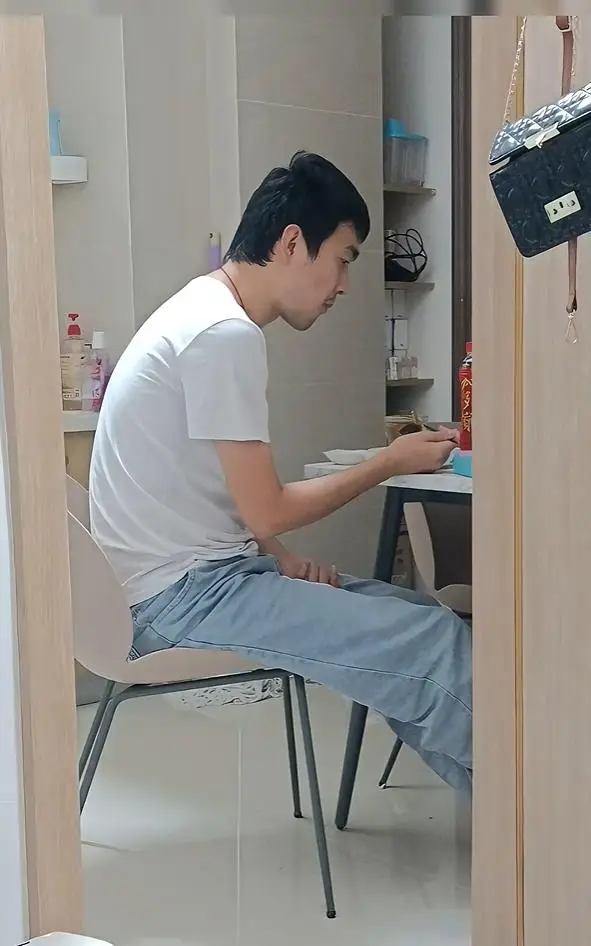 程序员高广辉猝死后续！他早逝有原因，父亲一直不赞成他的婚姻  第8张