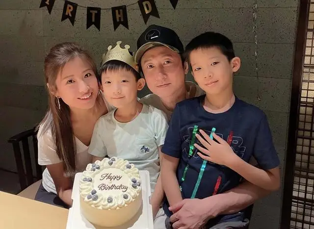 知名港星举家搬离香港移居深圳，让俩儿子读国际学校，学好普通话  第5张