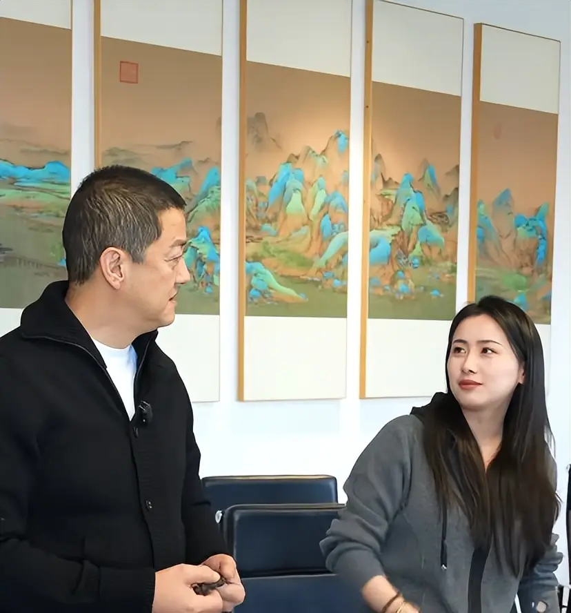 李亚鹏离婚后烦心事一堆：女儿大了管不了，新赛道被指坑蒙拐骗  第24张