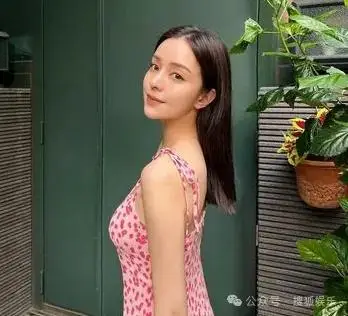 专挑富男撩？她被贵妇点名且成“名媛公敌”了  第36张