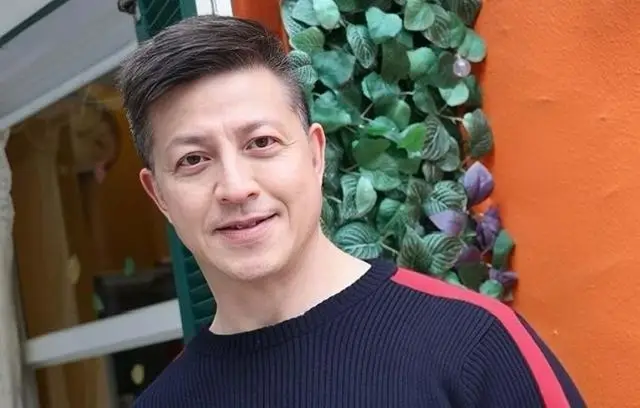 突发！TVB知名男星被曝破产且欠债不还，遭贴大字报追债  第8张