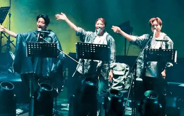 恭喜！香港知名女星失婚5年被曝新恋情，与前夫离婚后仍是朋友  第5张