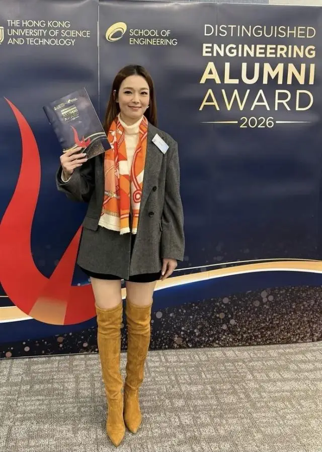 TVB知名女星罕见现身母校!名校毕业成绩优异,离婚后独自带娃 第3张 TVB知名女星罕见现身母校!名校毕业成绩优异,离婚后独自带娃 第3张