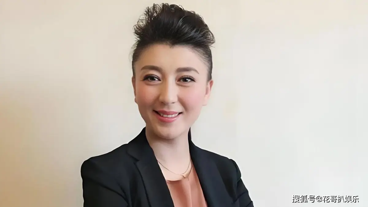 闫学晶事件发酵:疑似家族违规入学,还被扒出偷税漏税 第3张 闫学晶事件发酵:疑似家族违规入学,还被扒出偷税漏税 第3张