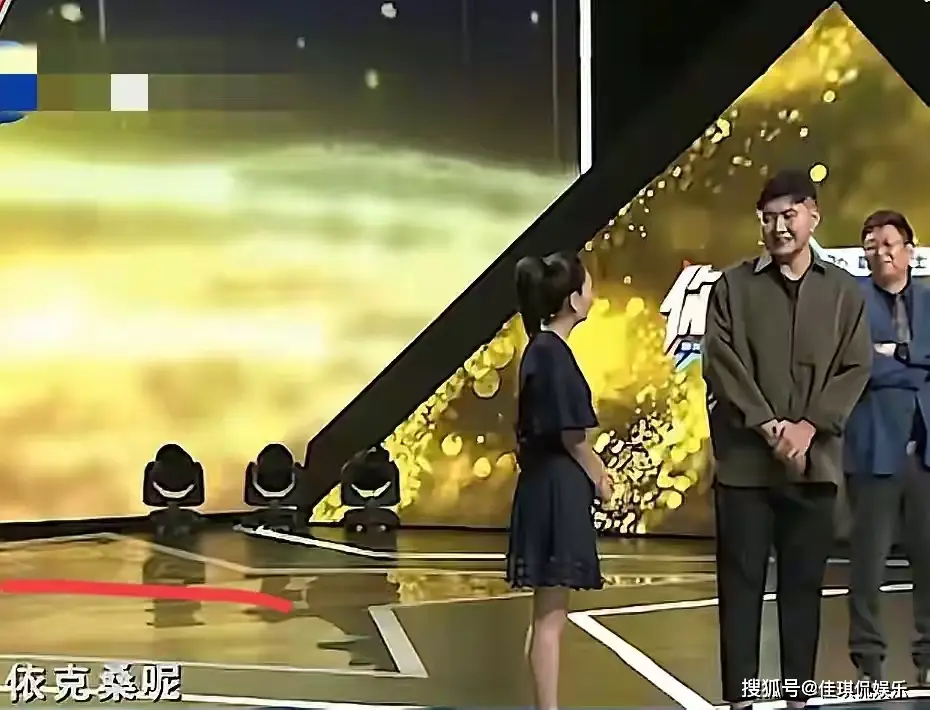 闫学晶道歉不到48小时儿子再陷争议，麻烦不小  第7张