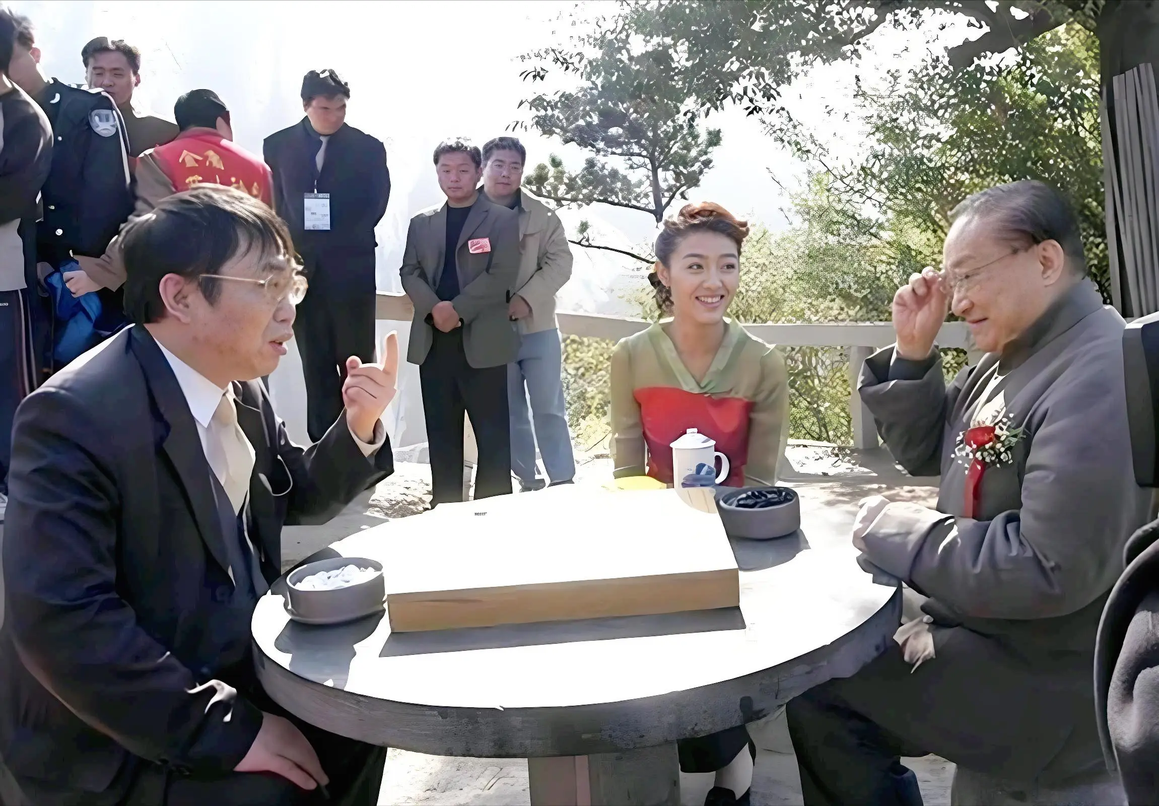 女儿发文悼念聂卫平！他一次能喝4斤白酒，女儿帮他戒酒  第6张