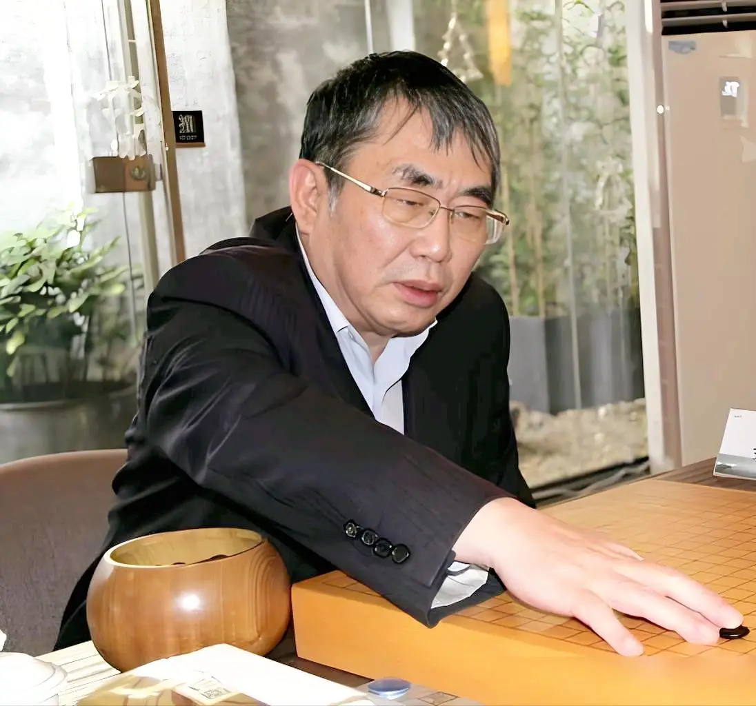 女儿发文悼念聂卫平！他一次能喝4斤白酒，女儿帮他戒酒  第7张