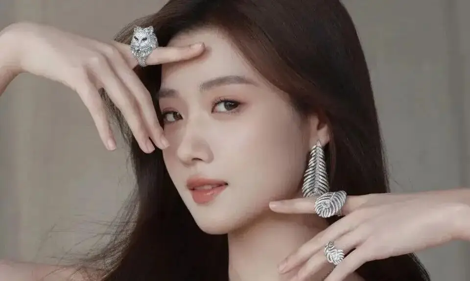 【2026.1.19】田曦薇圈内资源？短剧演员维系粉丝？虞书欣圈内名声？卢昱晓线下真实颜值？大学取消艺术类专业？  第3张