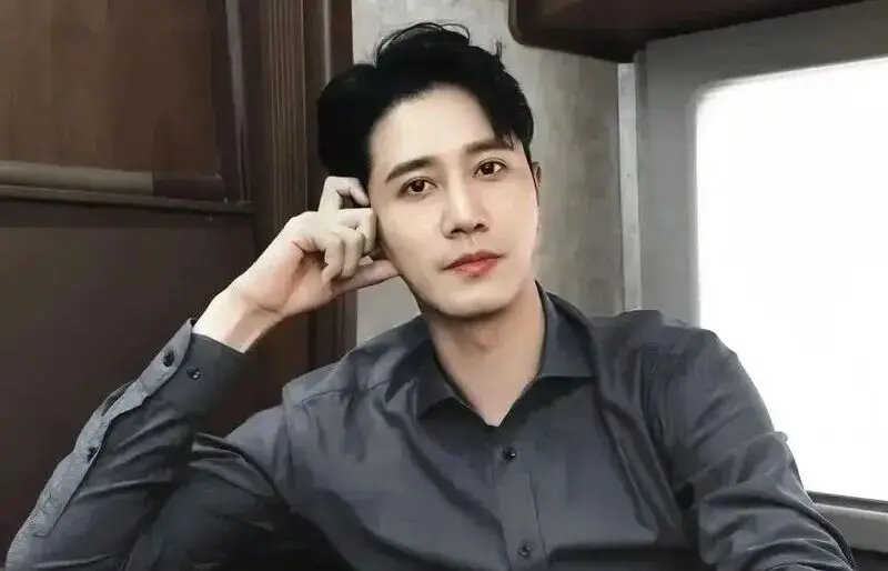 【2026.1.19】吴磊那瓜？说说周柯宇？圈里未成年人恋爱？问下彭冠英是单身？张云龙和娜扎分了？丝芭对上谁都不怕？  第5张