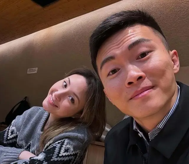 恭喜！赌王千金和新男友热恋中，和月薪8万消防员未婚夫低调分手  第1张