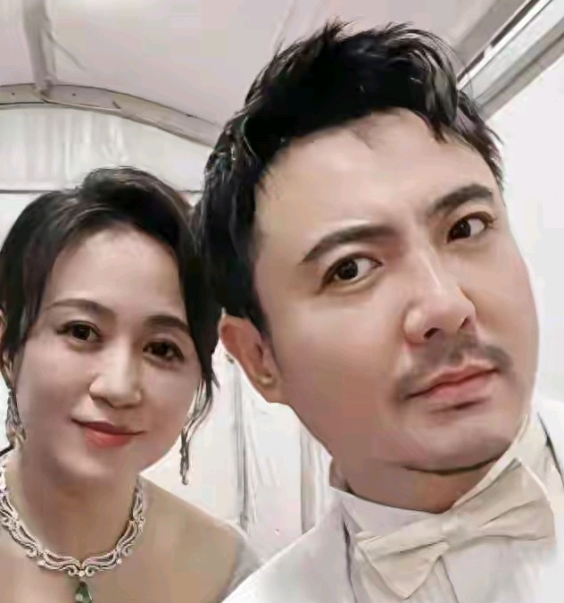 娱乐圈震惊八卦-娱乐圈两天五大爆料,吃瓜群众吃到停不下来 第4张 娱乐圈震惊八卦-娱乐圈两天五大爆料,吃瓜群众吃到停不下来 第4张