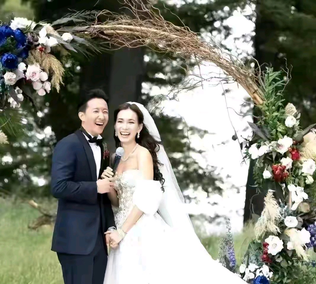 娱乐圈震惊八卦-娱乐圈两天五大爆料,吃瓜群众吃到停不下来 第5张 娱乐圈震惊八卦-娱乐圈两天五大爆料,吃瓜群众吃到停不下来 第5张