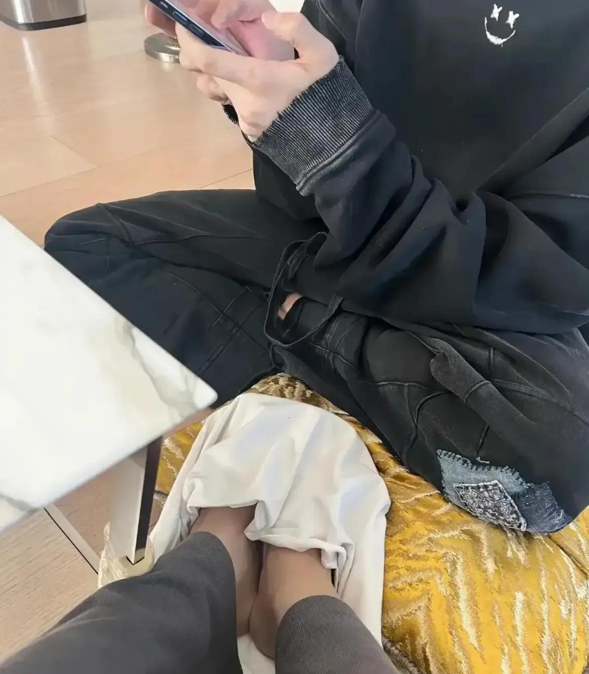 娱乐圈震惊八卦-年初猛料！女网红睡遍顶流拖垮半个娱乐圈，震惊众人  第5张