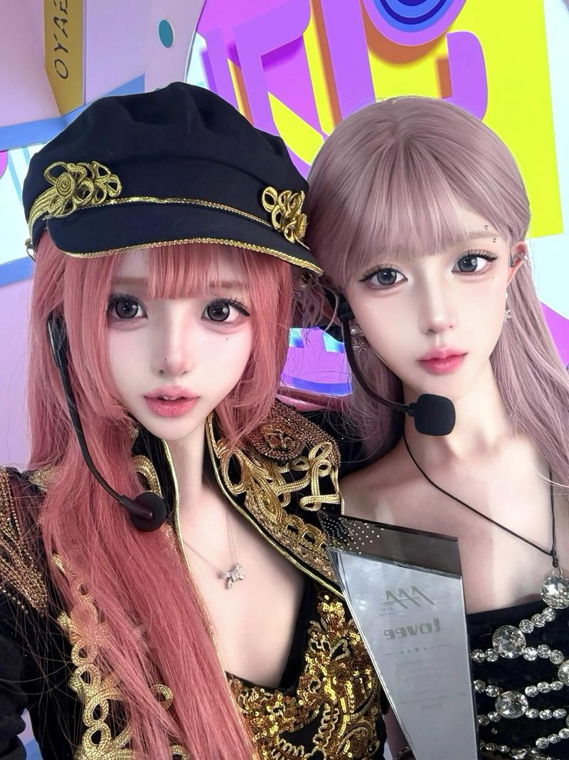 韩国娱乐八卦-揭秘D社！为何总能拍到韩国爱豆恋爱照片？  第1张