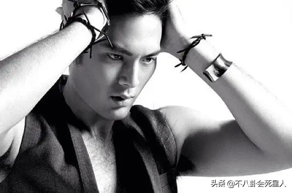 泰国娱乐圈狗血八卦-泰国明星离谱行为大赏！大花闺蜜后妈、顶流互三超狗血  第16张