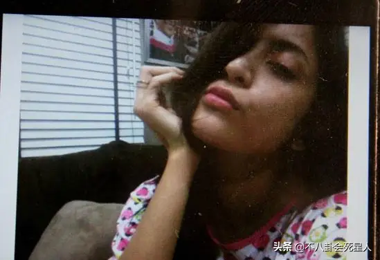 泰国娱乐圈狗血八卦-泰国明星离谱行为大赏！大花闺蜜后妈、顶流互三超狗血  第8张