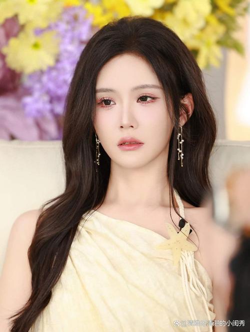 八卦娱乐星闻-娱乐圈八卦揭秘：大瓜背后套路深，明星如何管理形象  第1张