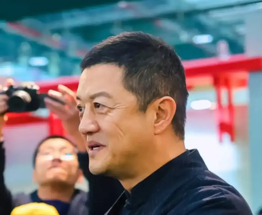 风向突变！博主力挺嫣然医院房东张毅，详述李亚鹏违约全程  第3张