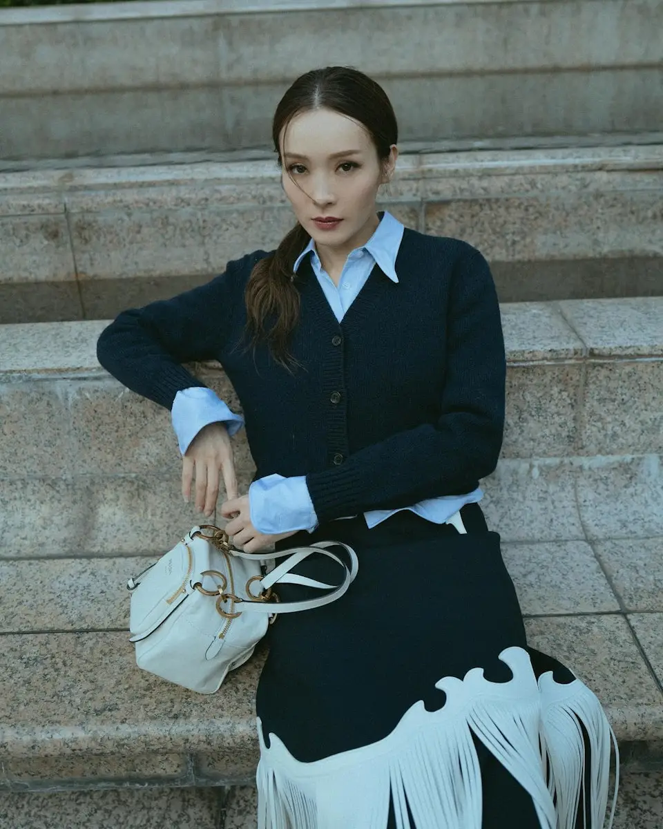 TVB离巢视后事业高升，转攻大荧幕获猛人豪掷8亿加持，幕后功臣令人意外  第5张