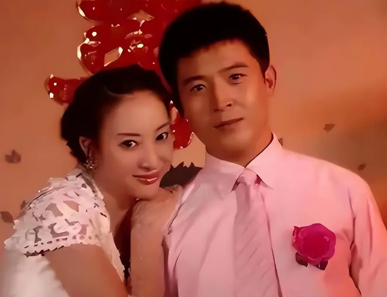 孙涛辟谣力挺闫学晶委屈落泪,妻子竟无辜受牵连 第13张 孙涛辟谣力挺闫学晶委屈落泪,妻子竟无辜受牵连 第13张