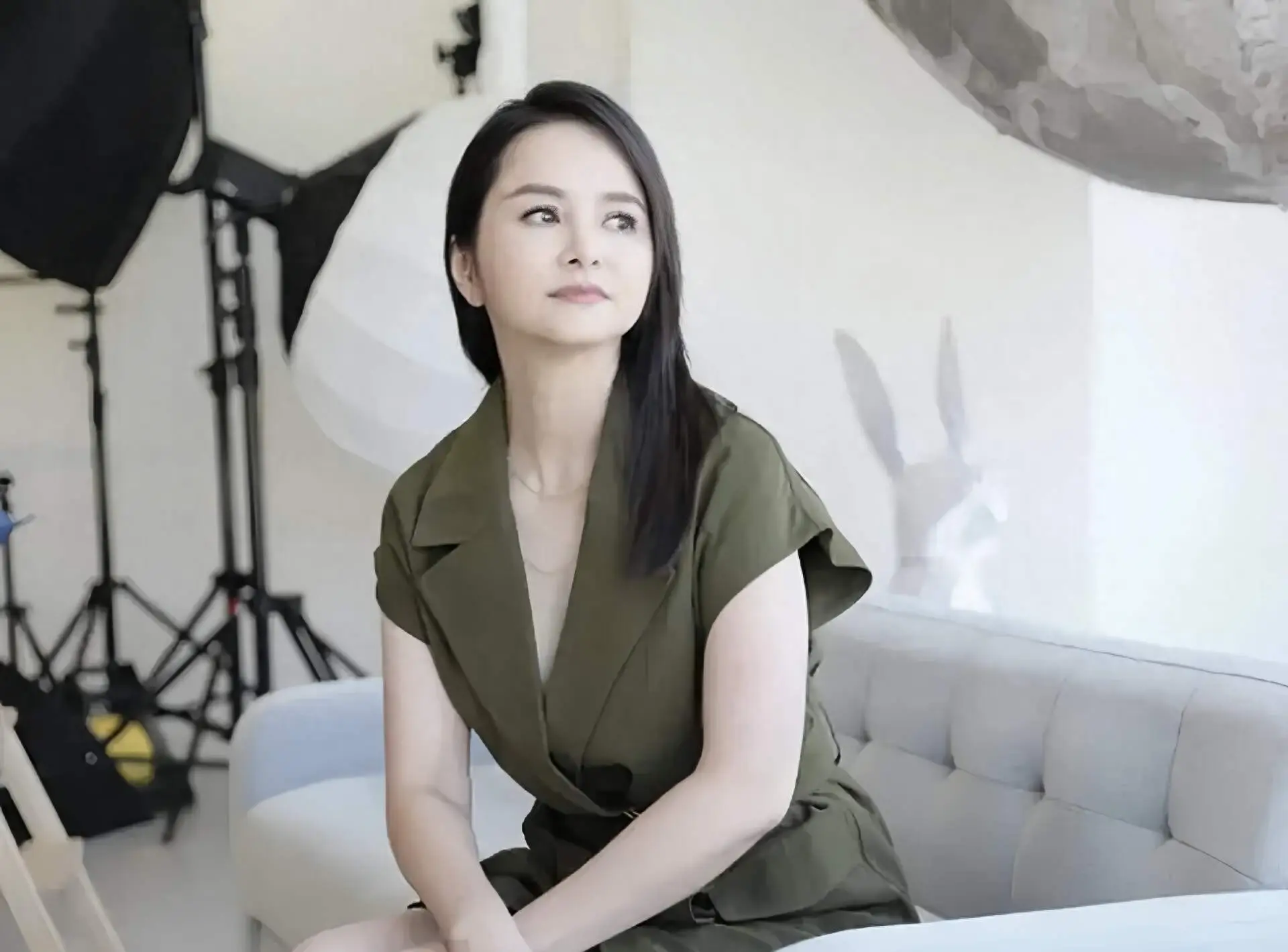 香港知名女星状态冻龄,嫁入豪门以离婚收场,遭前夫爆料性欲强 第1张 香港知名女星状态冻龄,嫁入豪门以离婚收场,遭前夫爆料性欲强 第1张