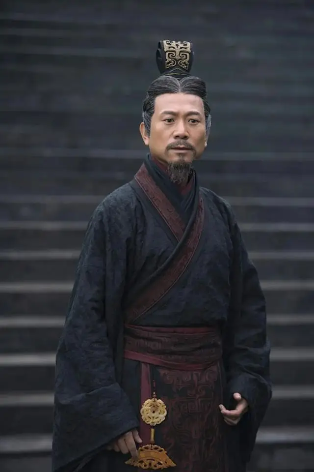 TVB“绿叶王”镜头前失控落泪，曾高调辞职后回巢，被嘲吃回头草  第1张