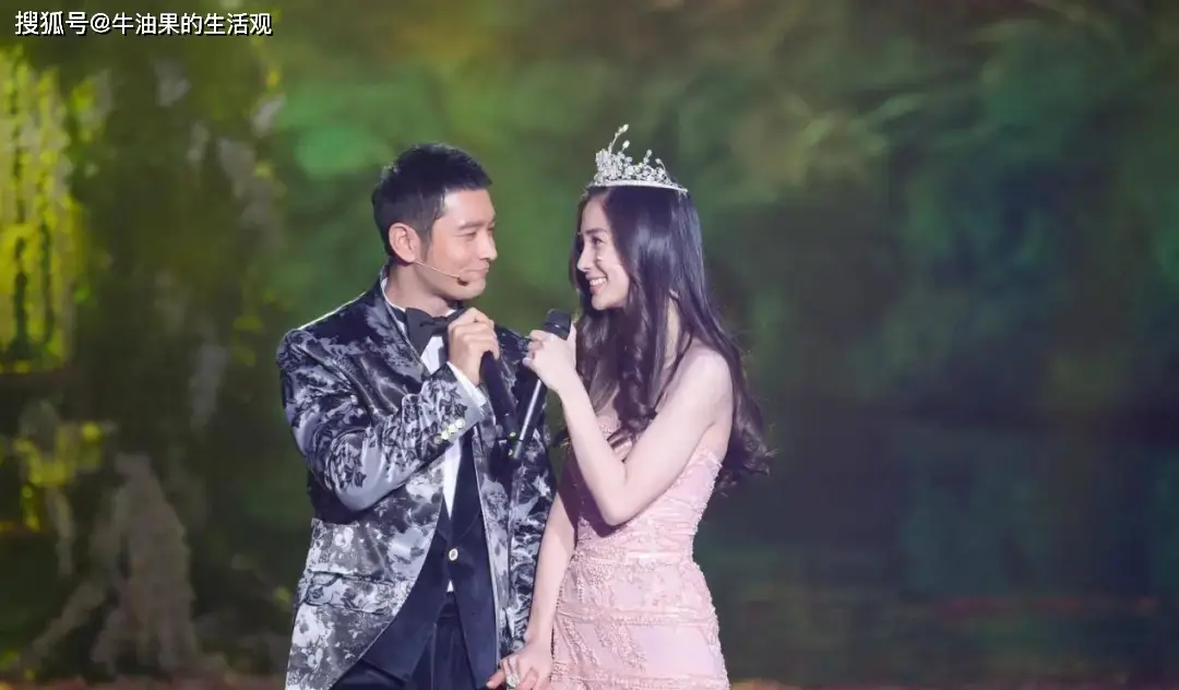 黄晓明杨颖带儿子游迪士尼,互动自然引热议,网友喊话希望他们复婚 第7张 黄晓明杨颖带儿子游迪士尼,互动自然引热议,网友喊话希望他们复婚 第7张