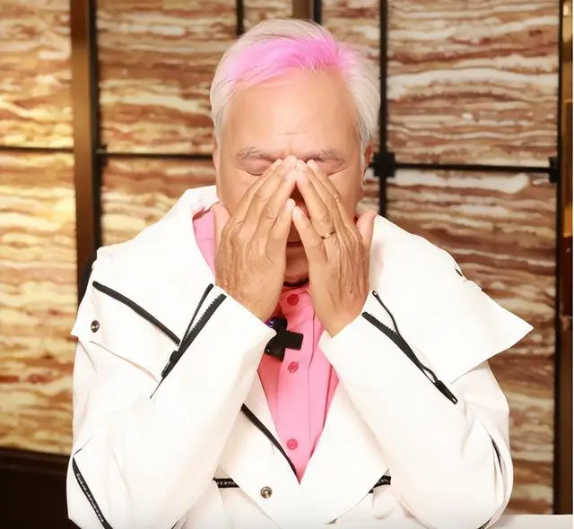 香港知名老戏骨含泪告白小36岁女友，仍对女方存在幻想，等待转机  第8张