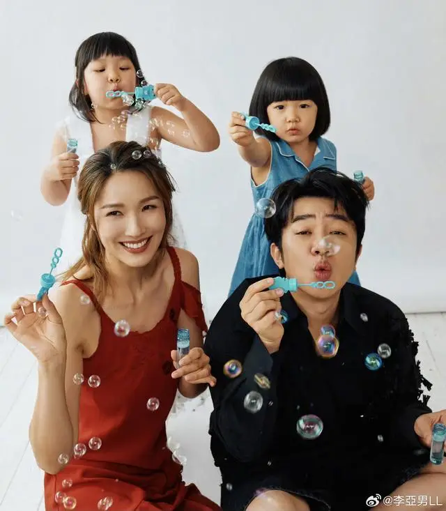 知名港星事业越来越好！旗下公司签约艺人超200位，已进军饮食界  第6张