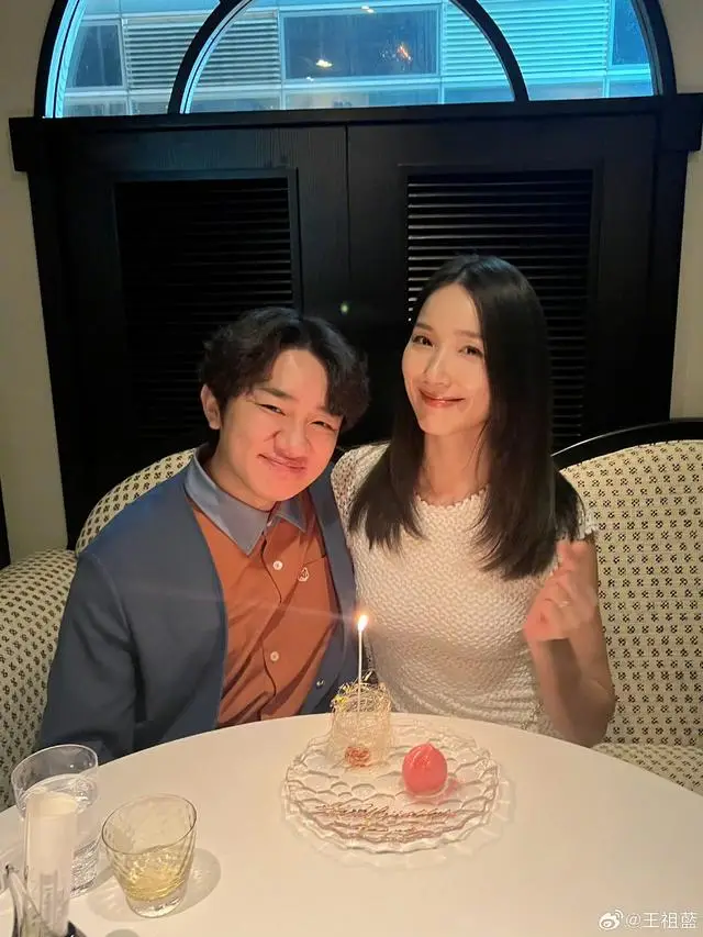 知名港星事业越来越好！旗下公司签约艺人超200位，已进军饮食界  第9张