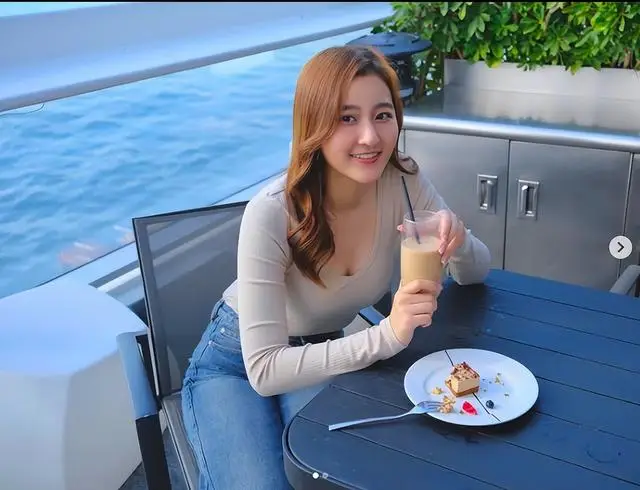 TVB前“清纯女神”秘密产女，曾演钟嘉欣少女版，如今惊现幸福肥  第7张