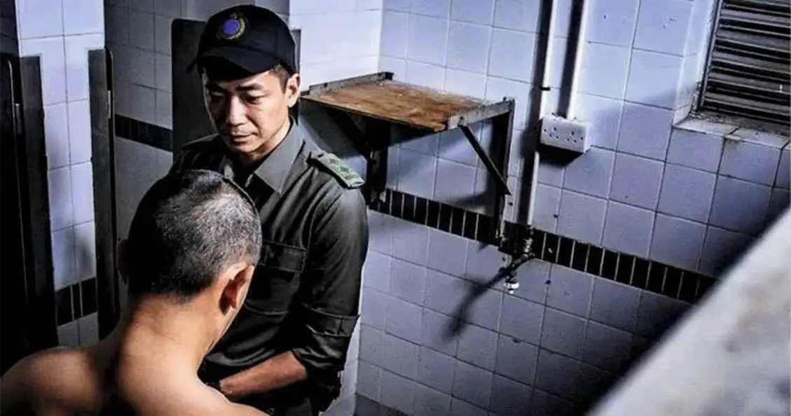 TVB离巢男星近况曝光！被质疑未老先衰，曾一度晕倒在拍摄现场  第2张