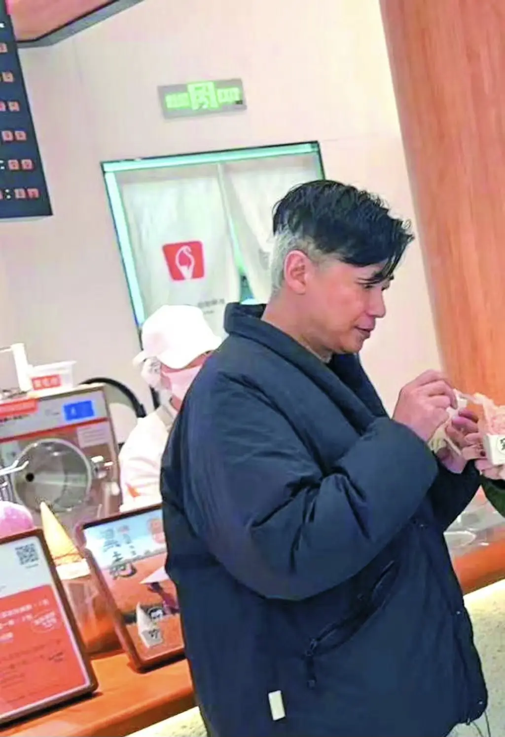 TVB离巢男星近况曝光！被质疑未老先衰，曾一度晕倒在拍摄现场  第4张