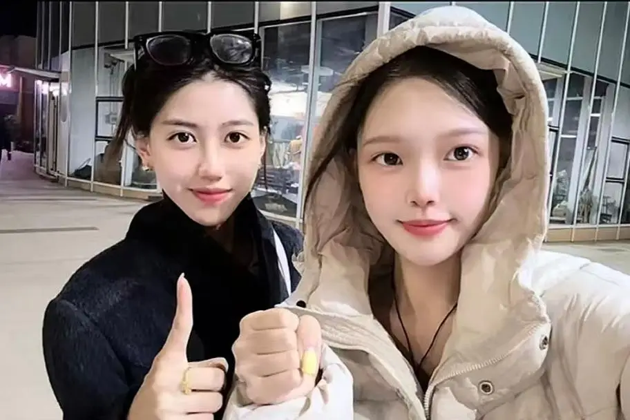 山东25岁美女秦贝贝去世当天下葬，前未婚夫是千万网红  第2张