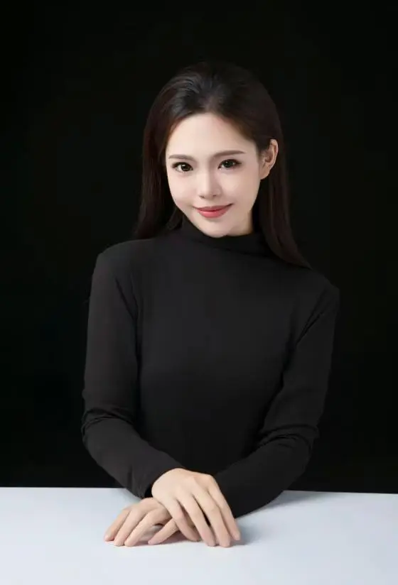 山东25岁美女秦贝贝去世当天下葬，前未婚夫是千万网红  第23张