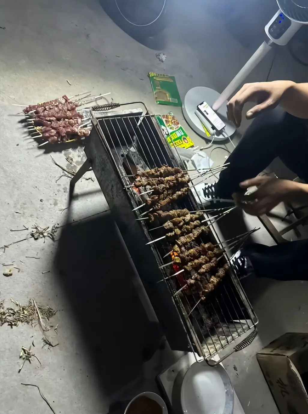 25岁高颜值舞蹈老师秦贝贝去世，确诊1年半，爱吃烧烤  第14张