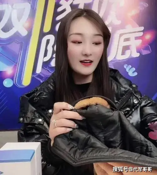 离婚 4 年 27 岁陈亚楠仍单身 为何无人敢娶？  第7张