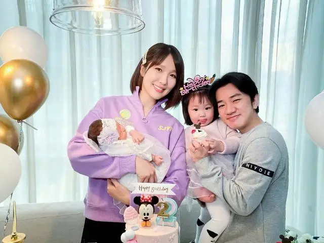 王祖蓝举家搬离上海，重回香港生活，当老板签约超百位艺人  第1张