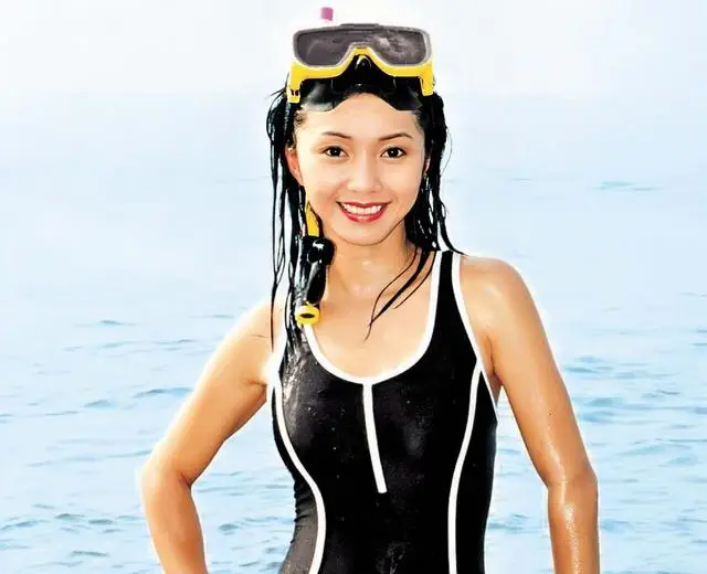 香港知名女星拍限制级影片，赚钱为患癌父亲治病，常年定居内地  第5张