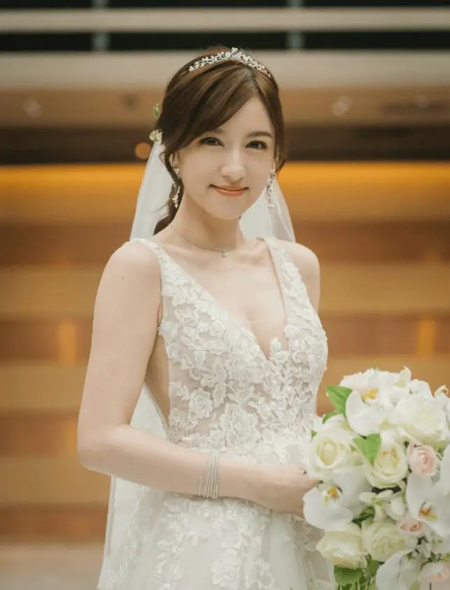 前TVB女主播嫁日本老公晒甜蜜婚照，自爆东京办婚礼原因  第7张
