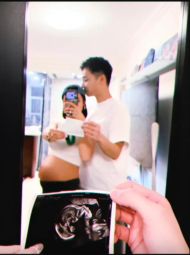 恭喜！TVB“功夫新星”宣布当爸，结婚不到三个月，老婆家世显赫  第2张